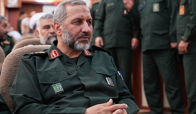 Devrim Muhafızları Komutanı: Düşman şirketlerini terk edin!