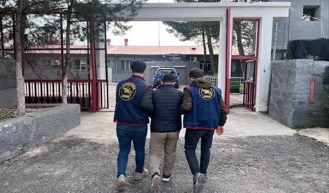 Diyarbakır'da aranan şahıslara operasyon