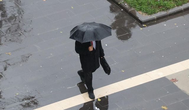 Meteoroloji uyardı: Ege ve Batı Akdeniz'de kuvvetli yağış ve fırtına etkili olacak