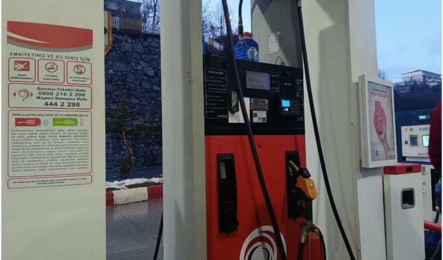 Orta Doğu'daki gerilim akaryakıt fiyatlarını uçurdu