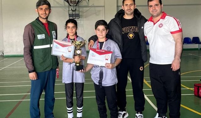 Balpınar Ortaokulu’ndan Floor Curling’de Şampiyonluk