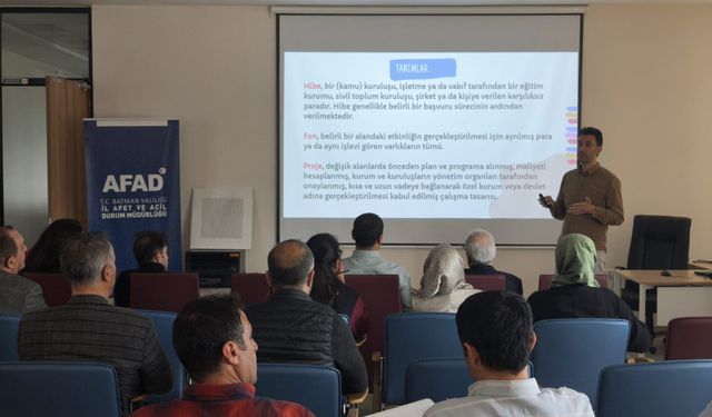 Batman AFAD Personeline Proje Eğitimi