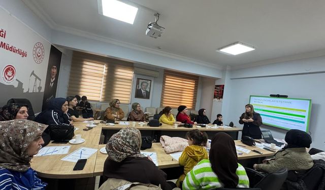 SED Hizmetinden Yararlanan Ailelere Eğitim