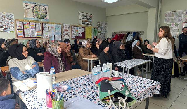 Batman’da Velilere Sınır Bilinci Eğitimi