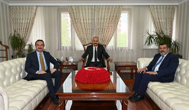 Diyanet’ten Vali Canalp’e Nezaket Ziyareti