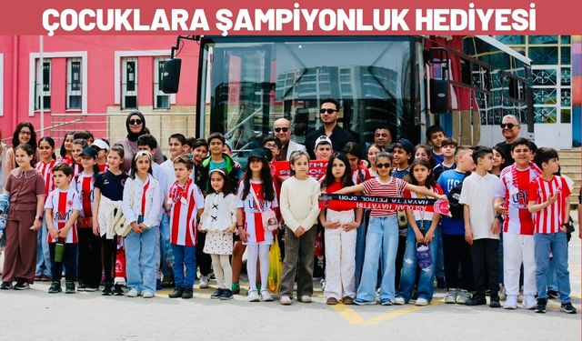 Geleceğin Petrolsporluları Tribünde! Çocuklara Şampiyonluk Hediyesi