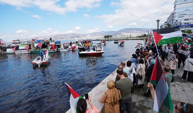 'Küresel Direniş Filosu' Sicilya'ya ulaştı