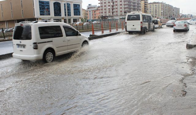 Meteoroloji uyardı: Birçok ilde sağanak bekleniyor