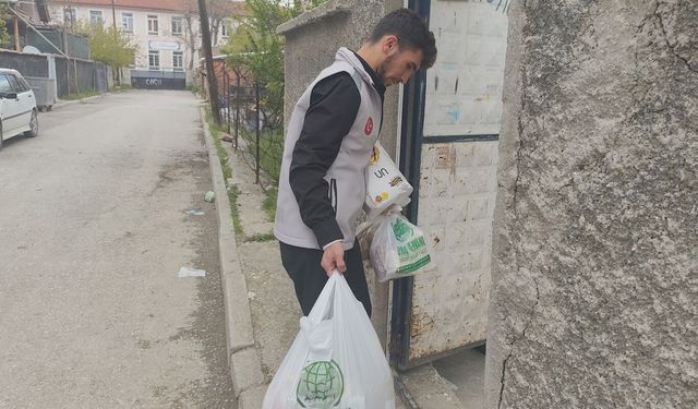 Umut Kervanı'ndan ihtiyaç sahiplerine aylık yardım