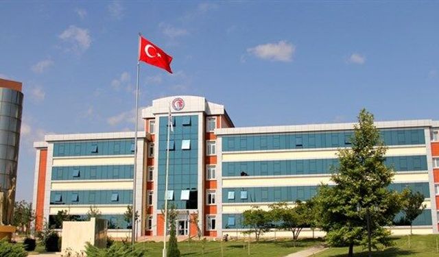 ÇOMÜ 53 Sözleşmeli Personel Alımı Yapacak