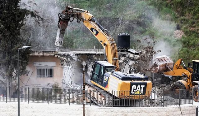 AB: Kudüs'te Filistinlilerin zorla evlerinden çıkarılması sürüyor