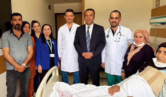 Batman’da 71 Yaşındaki Hastaya Biyolojik Aort Kapak Replasmanı Yapıldı