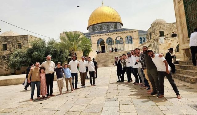 Bir haftada 2 bin 221 siyonist Mescid-i Aksa'ya baskın düzenledi