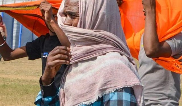 Hindistan'da aşırı sıcaklar nedeniyle 16 kişi öldü