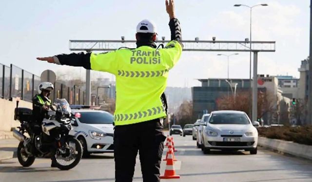 İstanbul'da 3 ilçede bazı yollar trafiğe kapatılacak