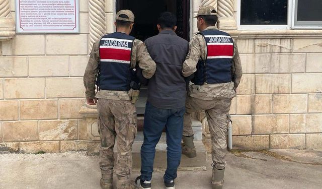 Şanlıurfa'da dolandırıcılık suçundan aranan şahıs yakalandı