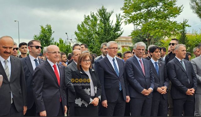 Bakan Şimşek Batman'da