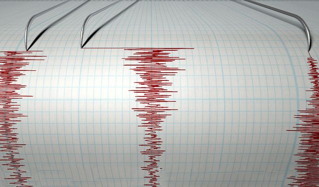 Şili'de 6,9 büyüklüğünde deprem