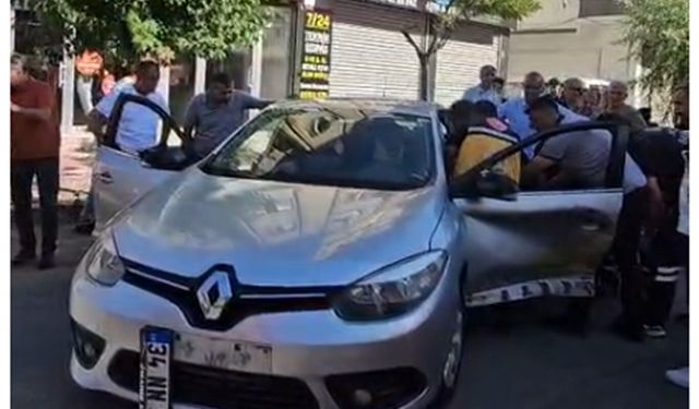 Batman'da trafik kazası: Araçtasıkışan sürücü ekiplerce kurtarıldı