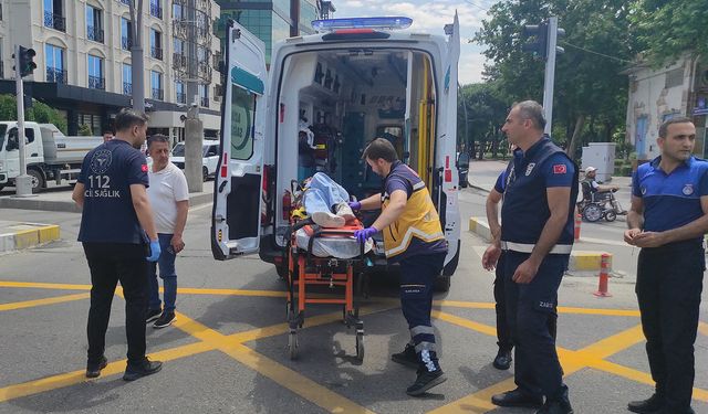 Batman'da yaya geçidinde kaza: 2 yaralı