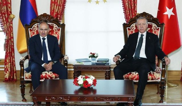 Cumhurbaşkanı Erdoğan, Ermenistan Başbakanı Paşinyan ile görüştü