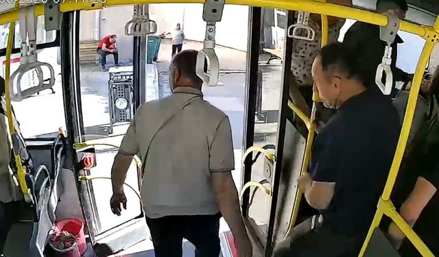 Epilepsi nöbeti geçiren yolcuya şoförden hayati müdahale
