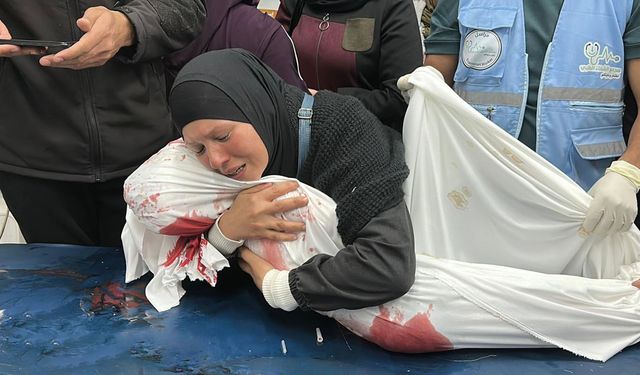 Gazze'de sistematik 'soykırım': Her 6 saatte bir şehit