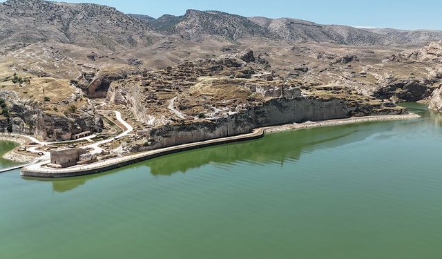 Hasankeyf'te su seviyesi yeniden yükseldi
