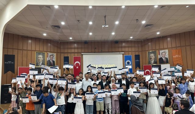 TÜGVA’dan 229 Öğrenciye Sertifika