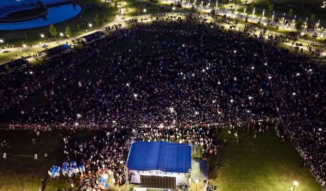 Malatya'da düzenlenen ilahi konserine yoğun ilgi