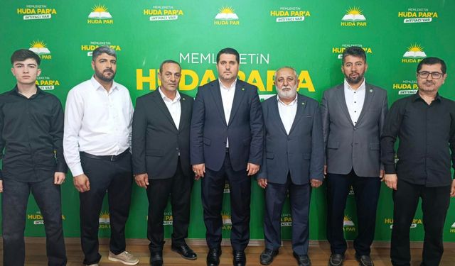 HÜDA PAR Antalya’da tüm ilçe kongrelerini tamamladı