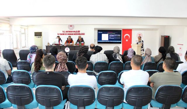 Okul Kantini ve Yemekhane Çalışanlarına Hijyen Eğitimi