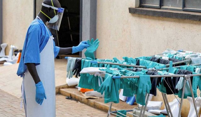 Uganda bi dawîhatina şewba Ebolayê ragihand