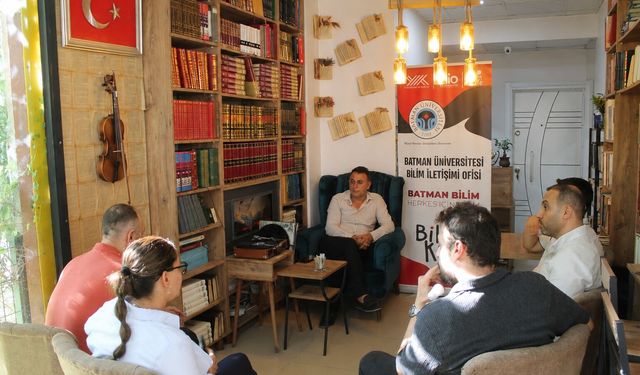 Bilim Kafede Alternatif Enerji Kaynakları Ve Kariyer Olanakları Konuşuldu
