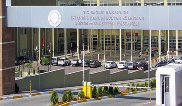 İstanbul'da zayıflamak için kendini kusturmaya çalışan kadın diş fırçası yuttu