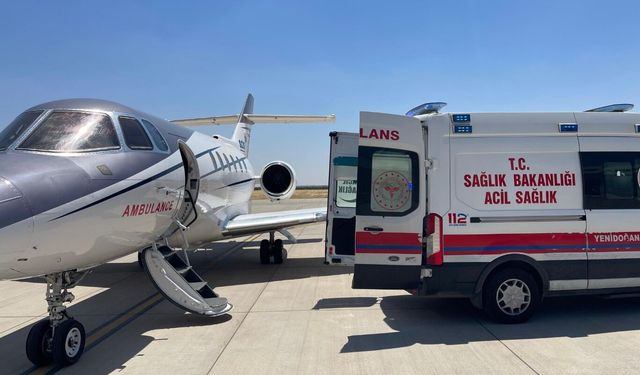Mardin'de ambulans uçak 14 günlük Avşin Ajda bebek için havalandı