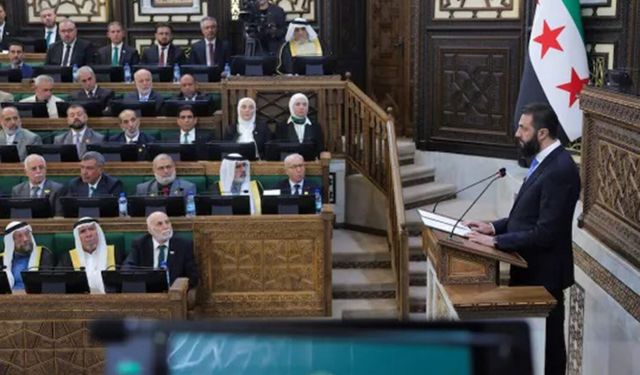 Suriye'de Beşar Esad yönetiminin devrilmesinin ardından parlamento ilk kez toplandı