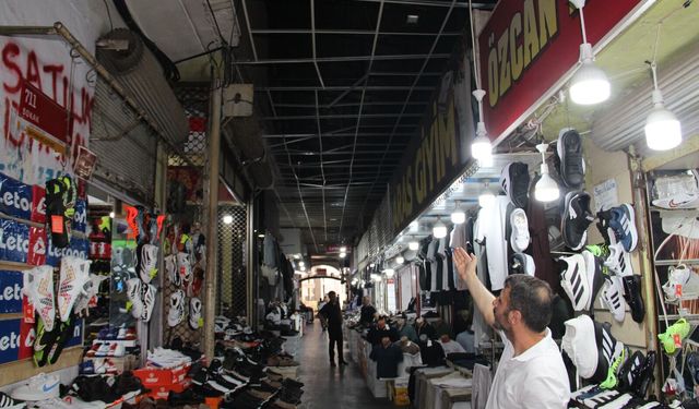 Şen İşhanı’nda Yarım Kalan Çalışma Tepki Çekiyor