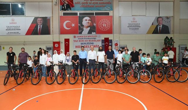 Anamur'da yaz Kur'an kurslarının kapanış programı düzenlendi