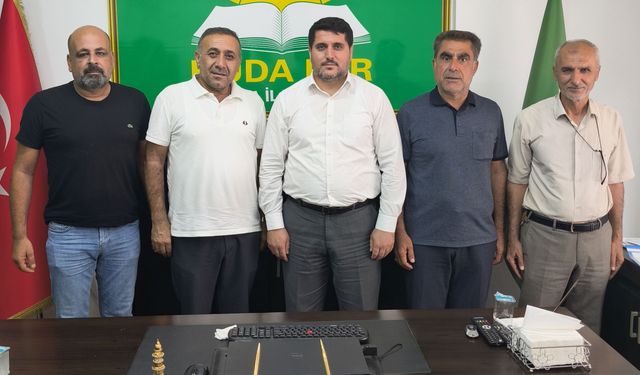 Antalya Batmanlılar Derneğinden HÜDA PAR’a ziyaret