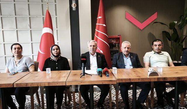 CHP Batman İl Başkanı Yılmaz Özkanat Basın Toplantısı Düzenledi