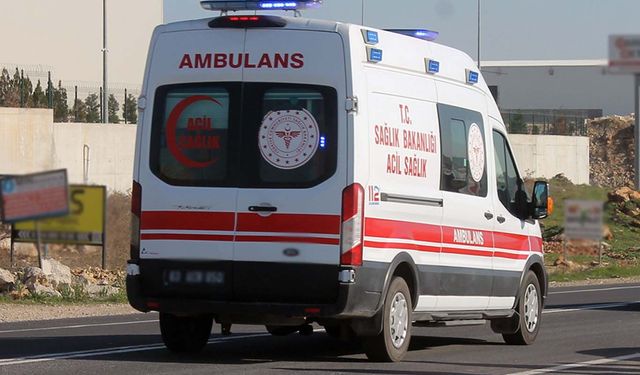 Gaziantep'te feci kaza: 3 kişi hayatını kaybetti, 3 kişi yaralandı
