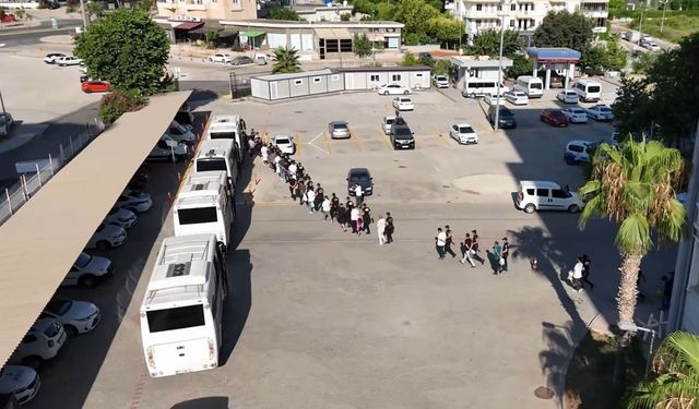 Mersin'de 13 milyar TL'lik bahis operasyonu