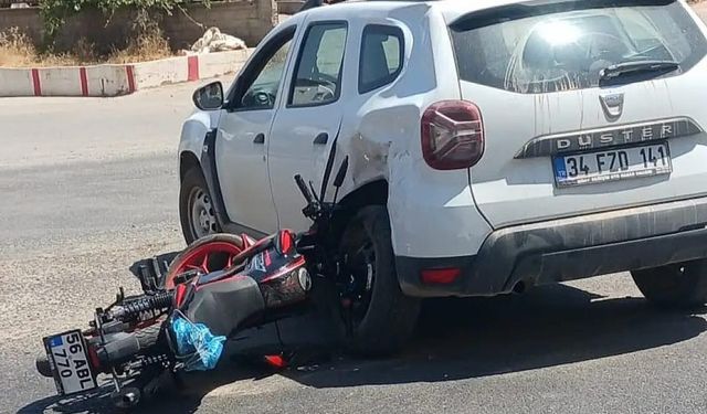 Siirt'te otomobil ile motosiklet çarpıştı: Bir yaralı
