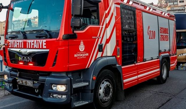 Bakırköy'de otel yangını: 12 kişi yaralandı
