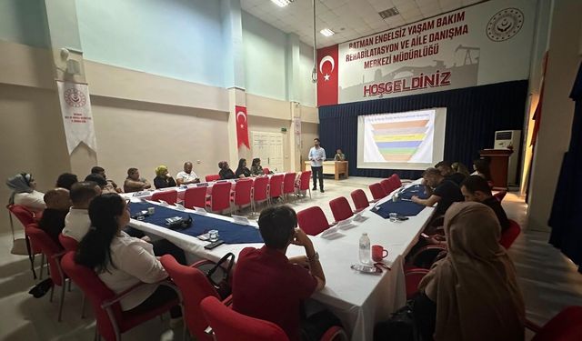 Batman Aile ve Sosyal Hizmetler İl Müdürlüğü’nden Psikososyal Destek Eğitimi