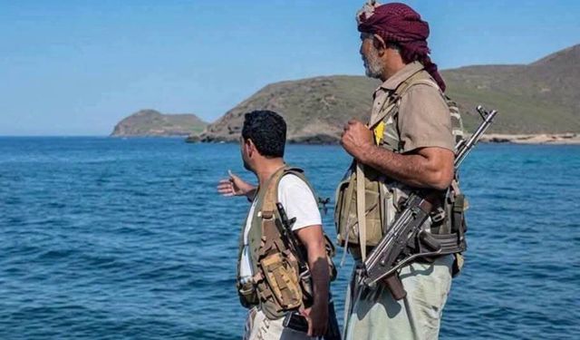 Ensarullah Kızıldeniz'deki Haniş takımadalarının kontrolünü ele geçirdi