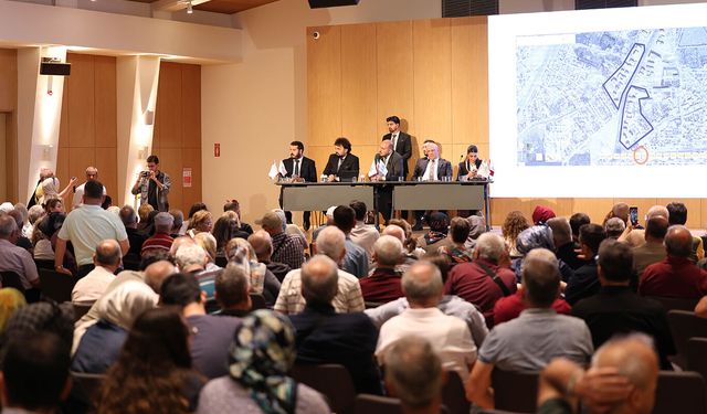 Kentsel dönüşüm kapsamında Nalçacı Cadde esnafıyla bir araya gelindi