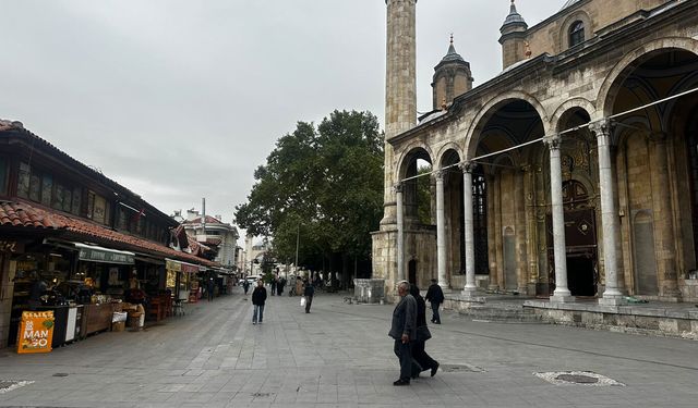 Konya'da sıcaklar düştü, hava bir anda soğudu