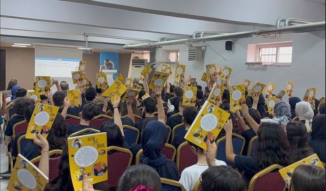 Öğrencilere “başarı ve motivasyon” konferansı